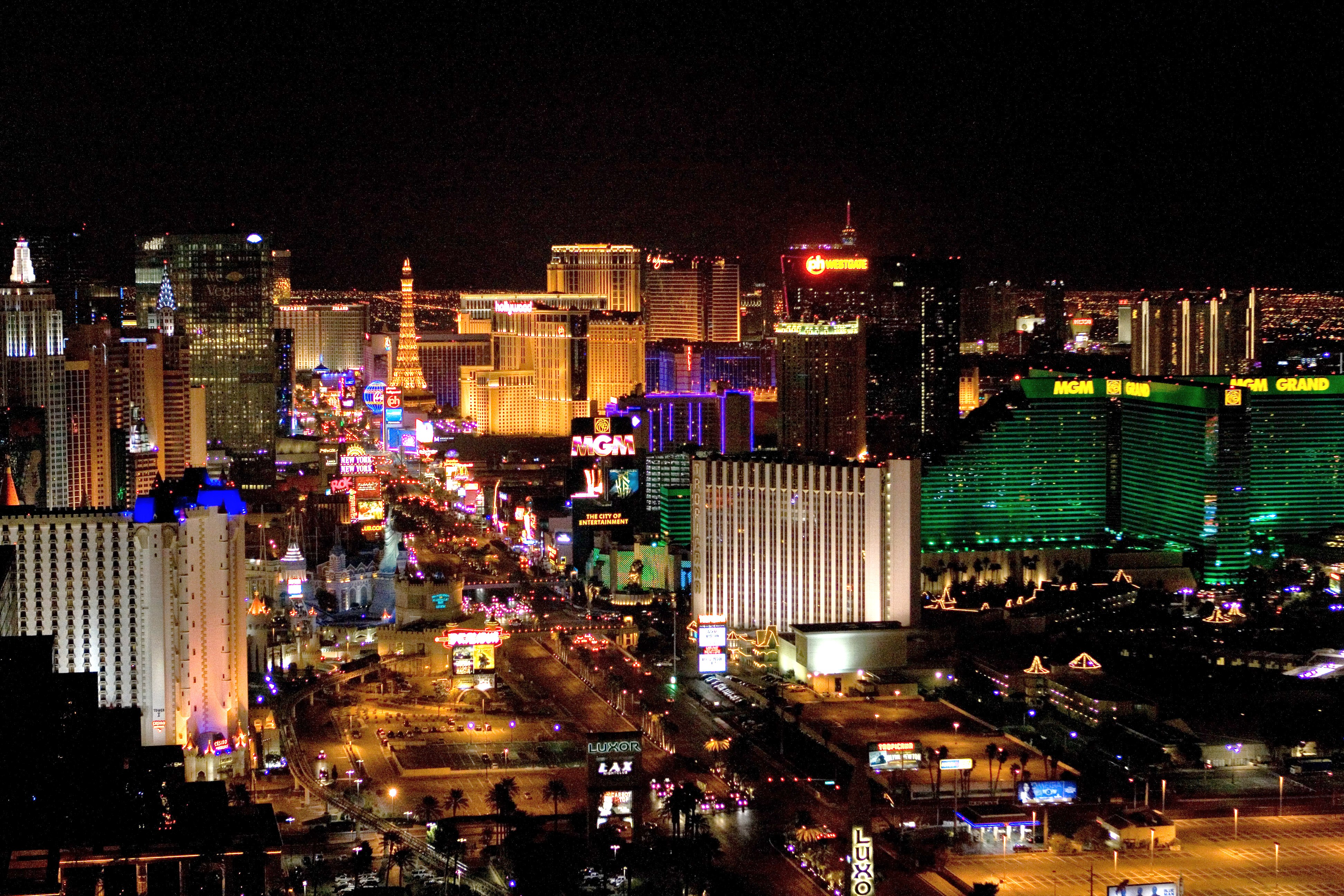 take las vegas trips to the strip