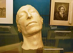 Carl Maria von Webers Totenmaske im Ostholstein-Museum Eutin (Quelle: Wikimedia)