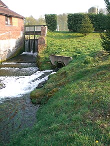 L'Ancre à Miraumont rue du moulin og ved siden av oppdrettsanlegget.