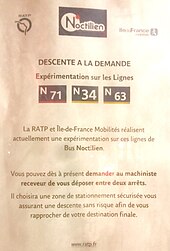 Poster van de Noctilien N71-bus met een beschrijving van de nieuwe on-demand afdalingsservice voor de nachtreiziger.