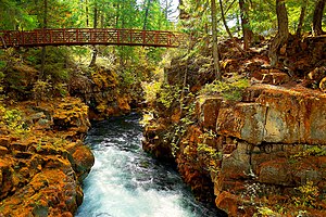 File:Rogue River Oregon USA.jpg