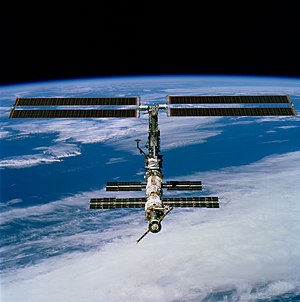 The ISS after its first solar panels were installed