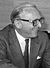 Peter, 6de Baron Carrington bijgesneden.JPG