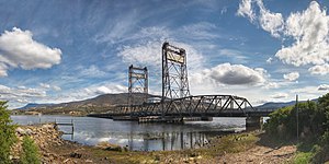 Bridgewater Causeway and Bridgewater Bridge with Granton and Mt Wellington behind.