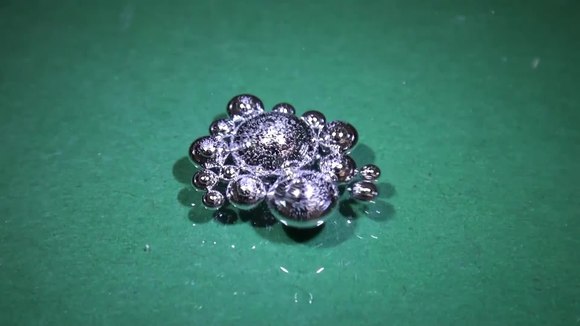 File:Gallium drops.ogv