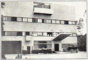 6. Le Corbusier: Landhaus in Garches (Frankreich; 1927).