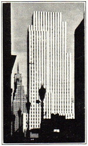 4. John M. Howells und Raymond M. Hood: News Building, New York (1930).